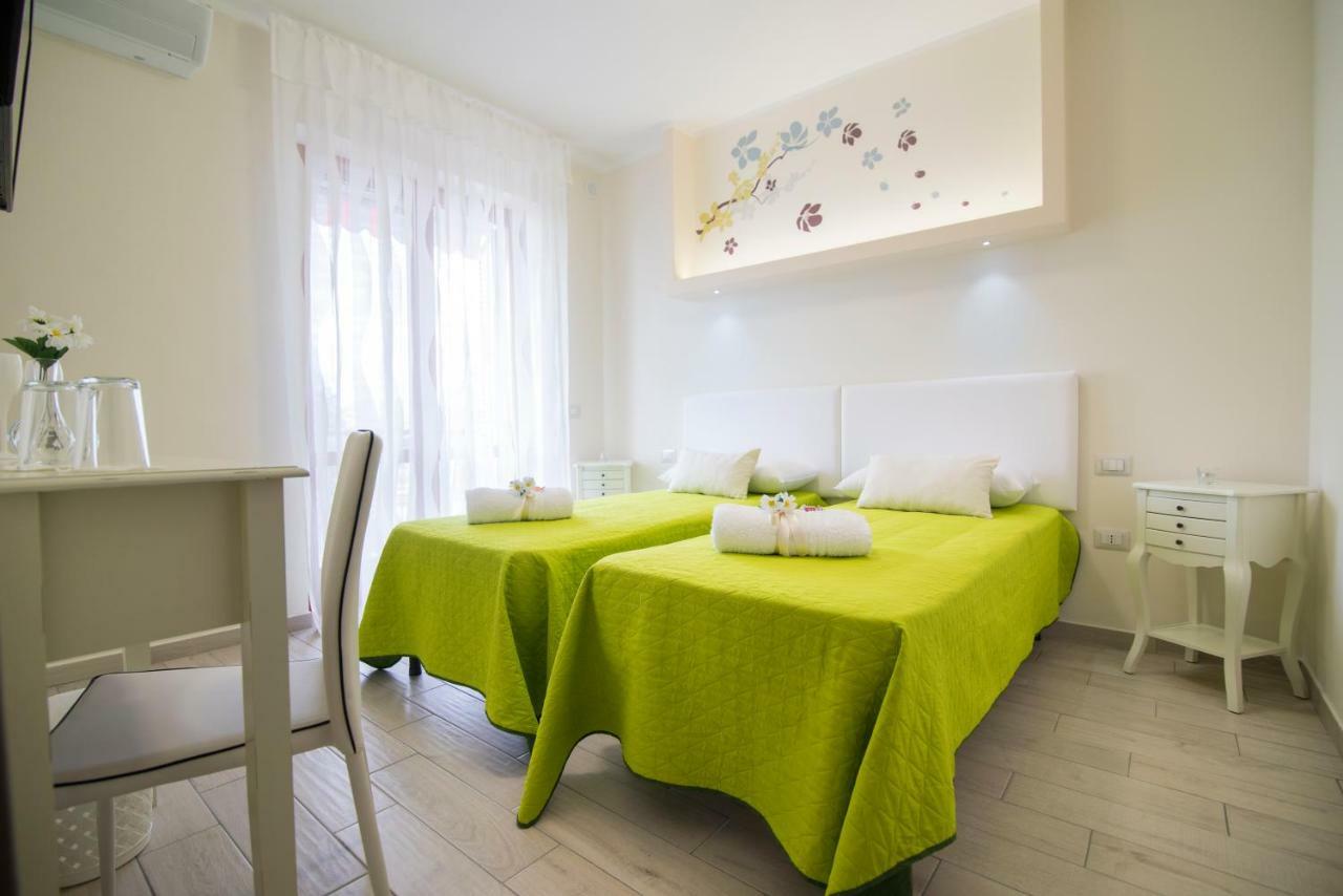Palazzo San Francesco Hotell Castellammare di Stabia Eksteriør bilde